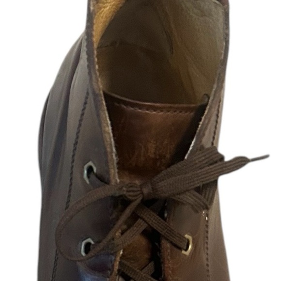 UGGS sz. 11 Mens chukka leather boots in good used condition amazing quality - Picture 9 of 14